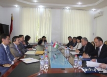 Миссия МВФ в Таджикистане провела вторую за неделю встречу с руководством Минфина
