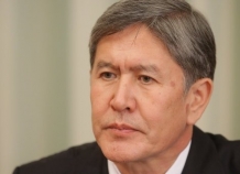 Атамбаев передумал лететь в Душанбе на запуск CASA-1000