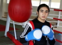 Мавзуна Чориева и Шоира Зулкайнарова примут участие в женском чемпионате мира по боксу