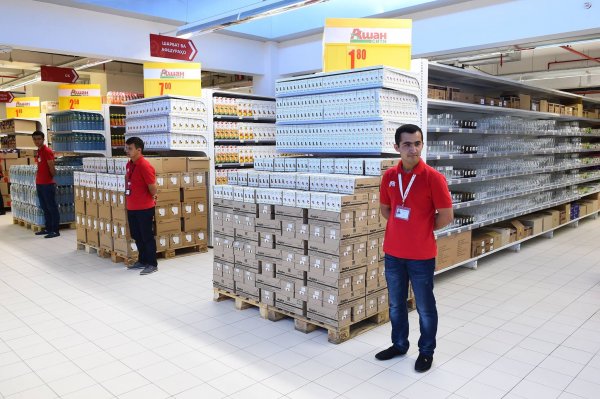 В Душанбе открылся французский гипермаркет