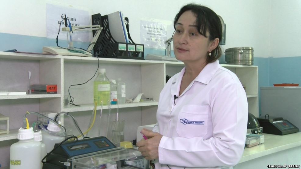 Таджикская женщина-ученый изобрела альтернативу антибиотику