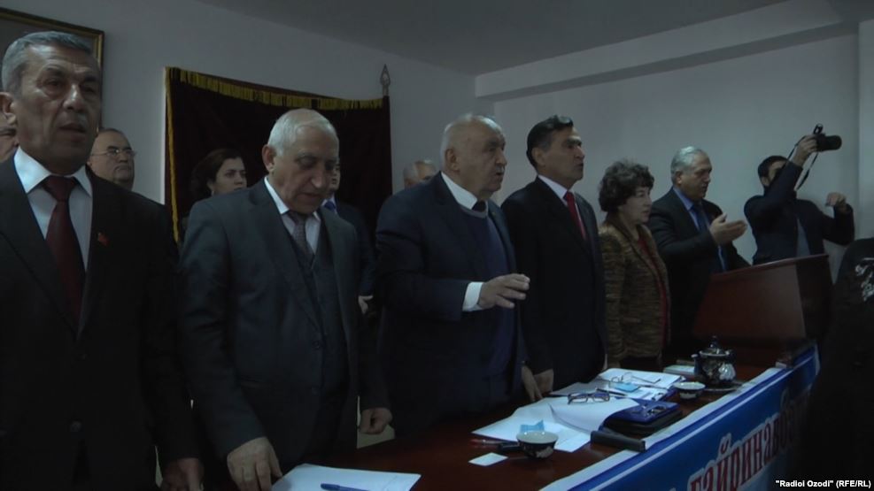 Коммунисты Таджикистана избирают нового партийного руководителя