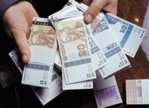 Сомони за полгода обесценился более чем на 12% к доллару, евро и рублю