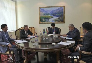 Глава Минфина встретился с новым постпредом МВФ в Таджикистане