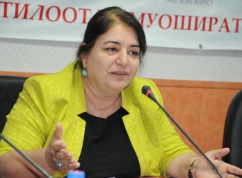 Таджикских журналистов, нарушающих нормы госязыка, будут штрафовать