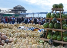 Почему русские не покупают таджикские помидоры?