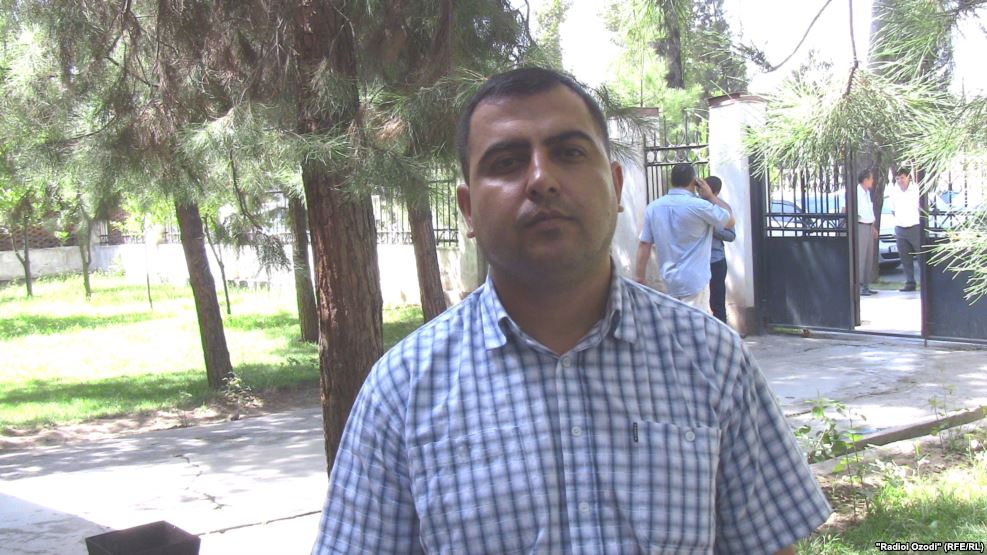 Таджикский журналист Аминджон Гулмуродзода вышел на свободу