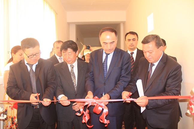 В Душанбе открыли первое совместное таджикско-китайское научное учреждение