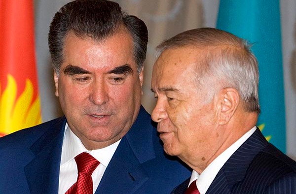 Э. Рахмон выразил соболезнования народу Узбекистана в связи с кончиной Ислама Каримова