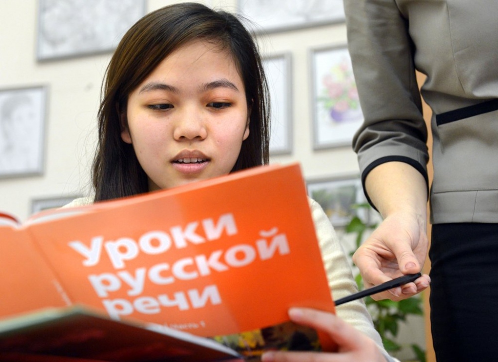 29 граждан Таджикистана будут изучать культуру в России по квотам