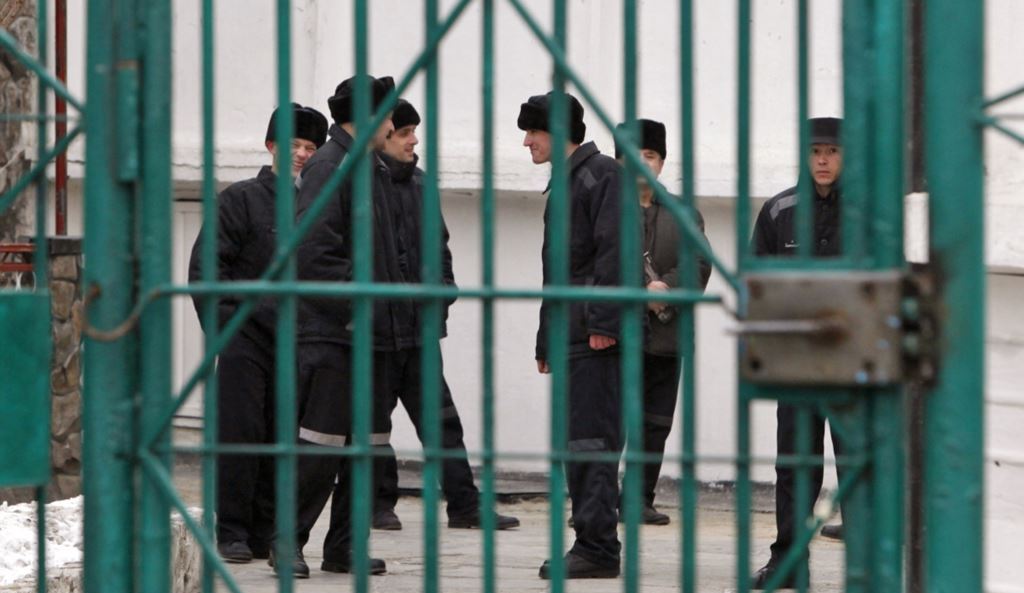 Таджикский адвокат: узбекским заключенным на родине грозит еще один срок