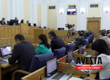 Таджикский парламент рассмотрит ратификацию соглашения с ОАЭ о передаче осужденных