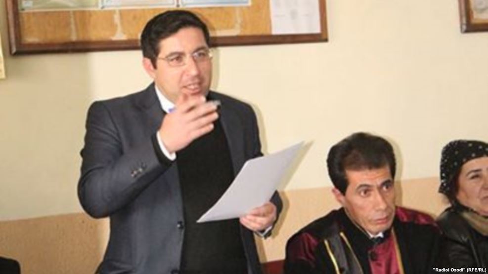 HRW: Жесткий приговор адвокатам это удар по свободе слова в Таджикистане