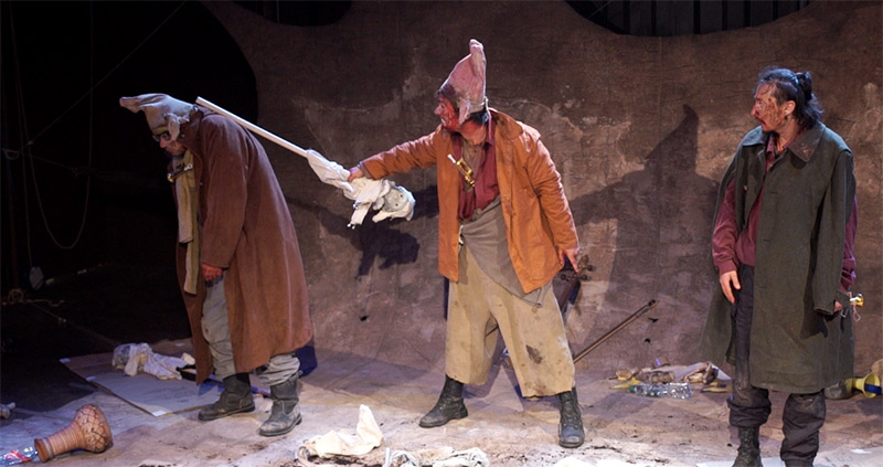 Впервые на родине Шекспира представлена драма в постановке таджикского театра