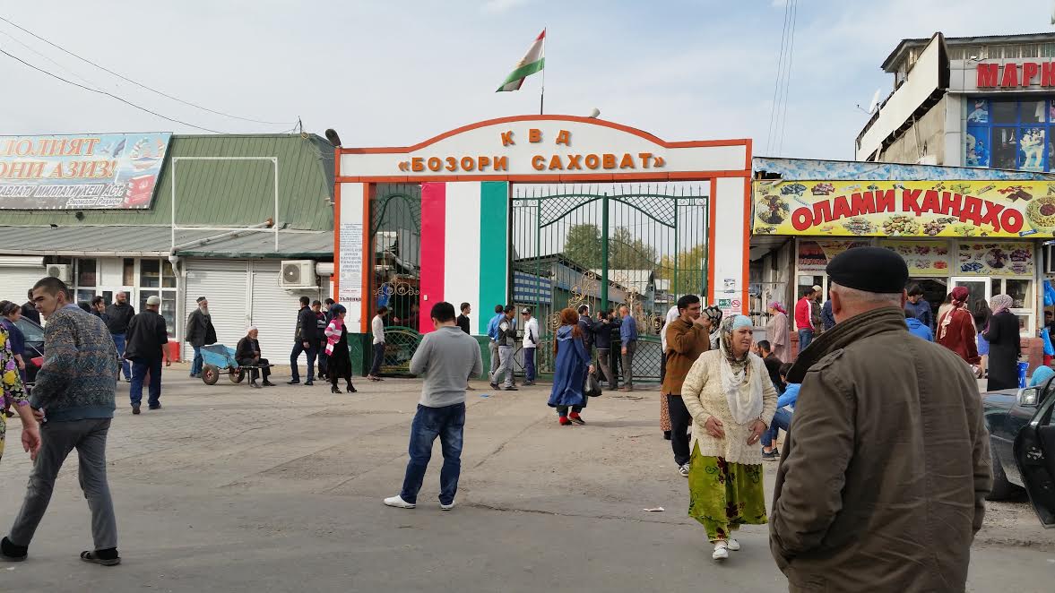 Пожарные закрыли еще один столичный рынок - «Саховат»
