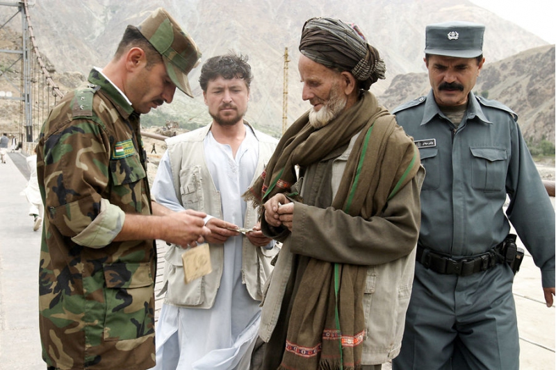 Китай построит на таджикско-афганской границе 10 погранзастав