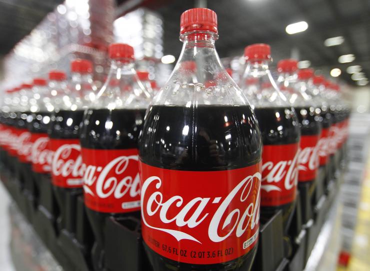 Миграционная служба оштрафует топ-менеджера Coca-Cola в Таджикистане
