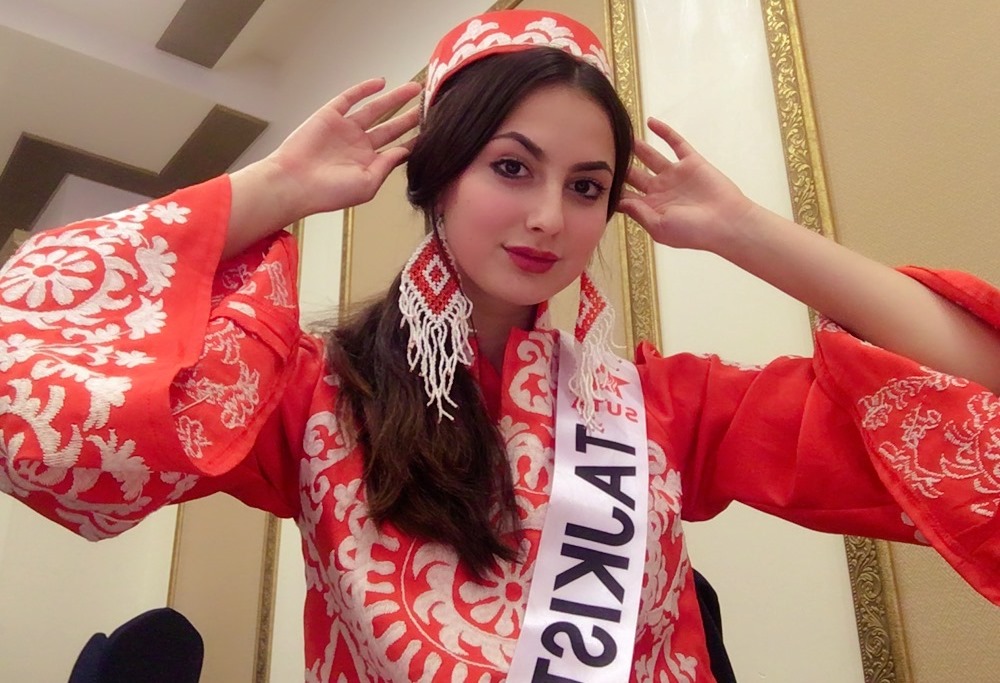 Таджикская модель впервые принимает участие в Мировом конкурсе красоты