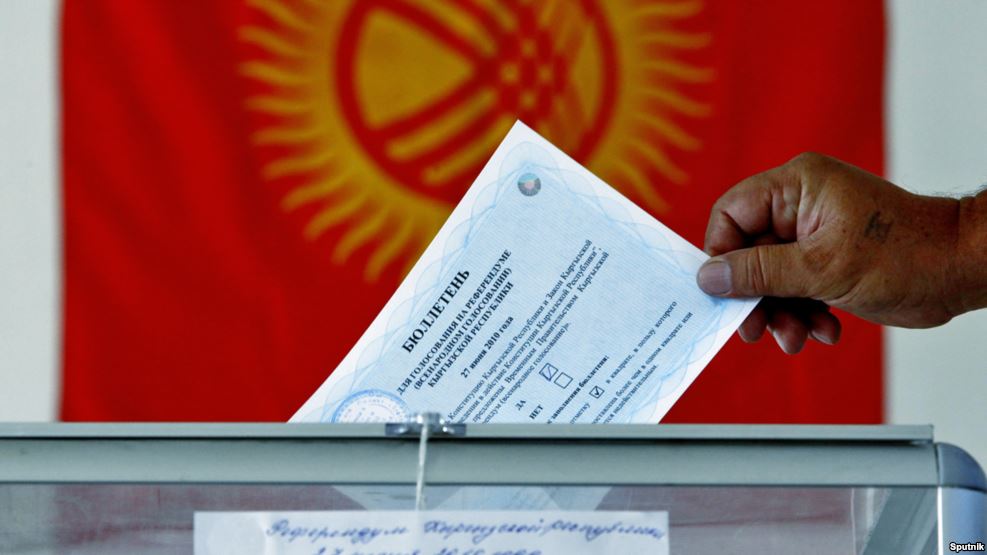 Таджикистан будет наблюдать за конституционном референдумом в Кыргызстане