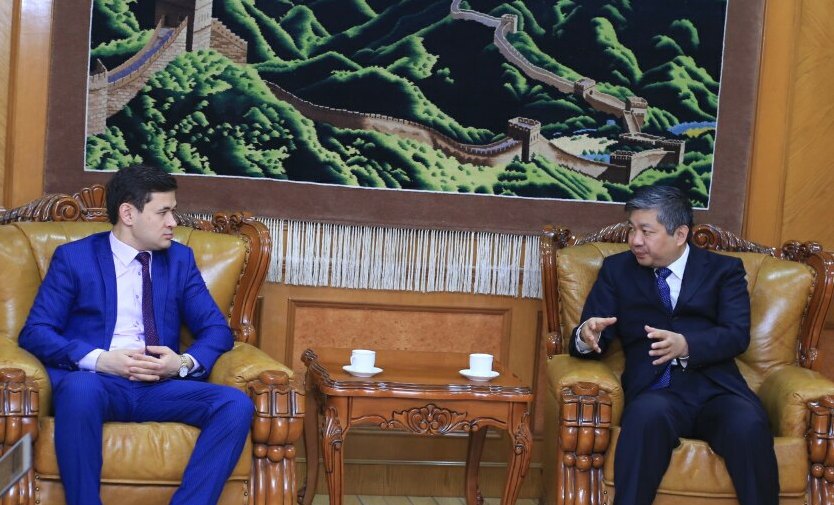 Посол КНР обсудил с директором КМП перспективы сотрудничества в сфере предпринимательства
