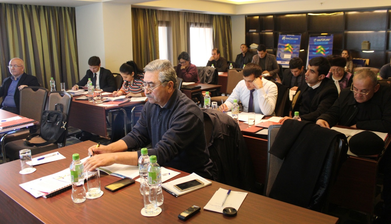 Вопросы квазифискальных расходов обсудили в Душанбе