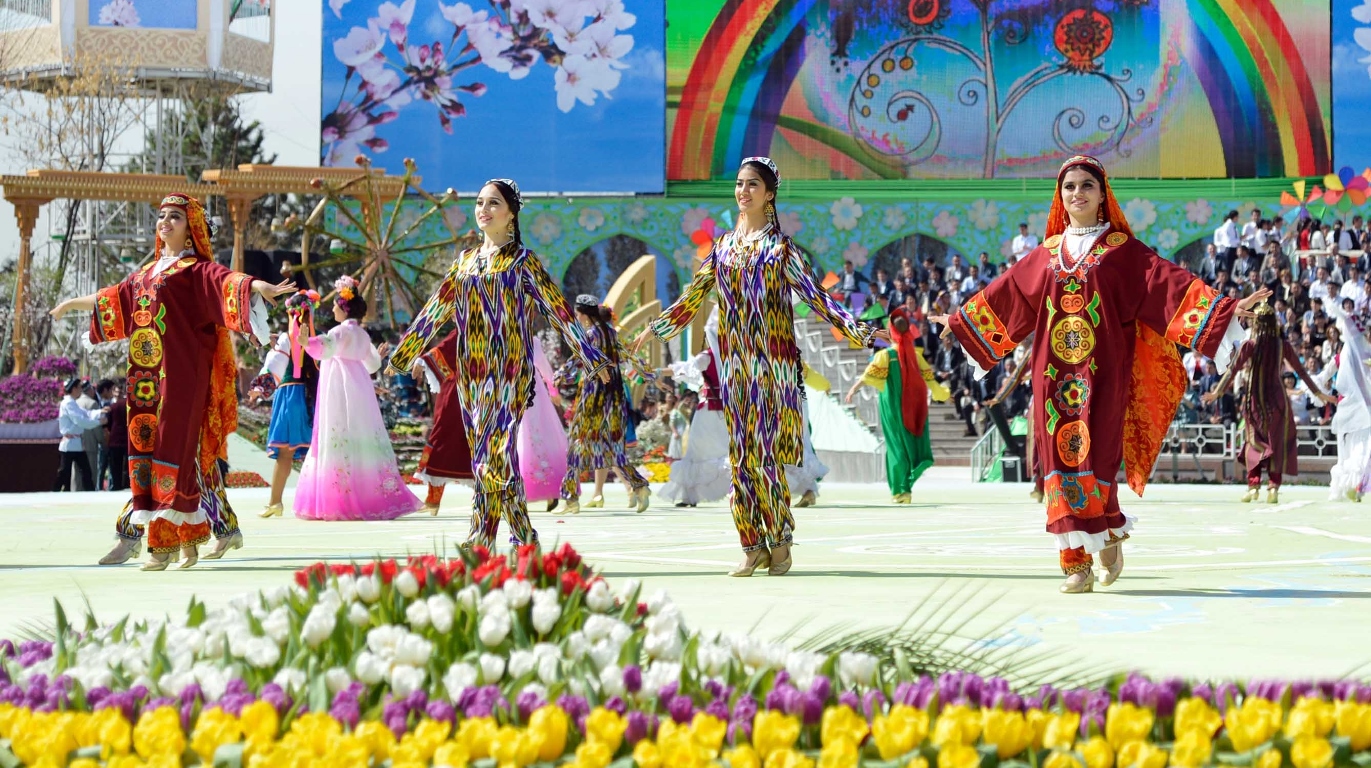 Главные праздничные мероприятия в Навруз в следующем году пройдут в Турсунзаде