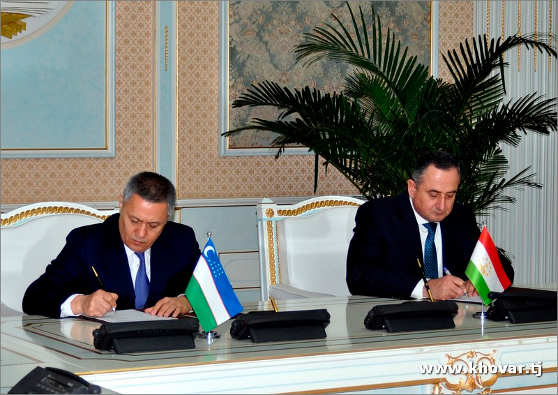 Душанбе и Ташкент подписали протокол о возобновлении авиасообщения