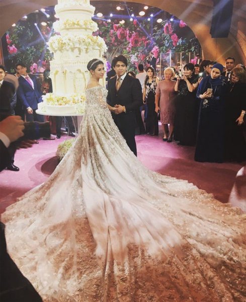 Таджикская принцесса оправдалась за свадебное платье в 40 миллионов рублей
