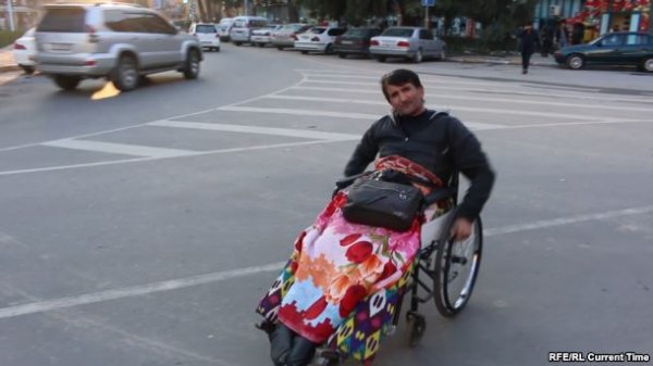 Что заставляет инвалидов Таджикистана просить милостыню на улицах