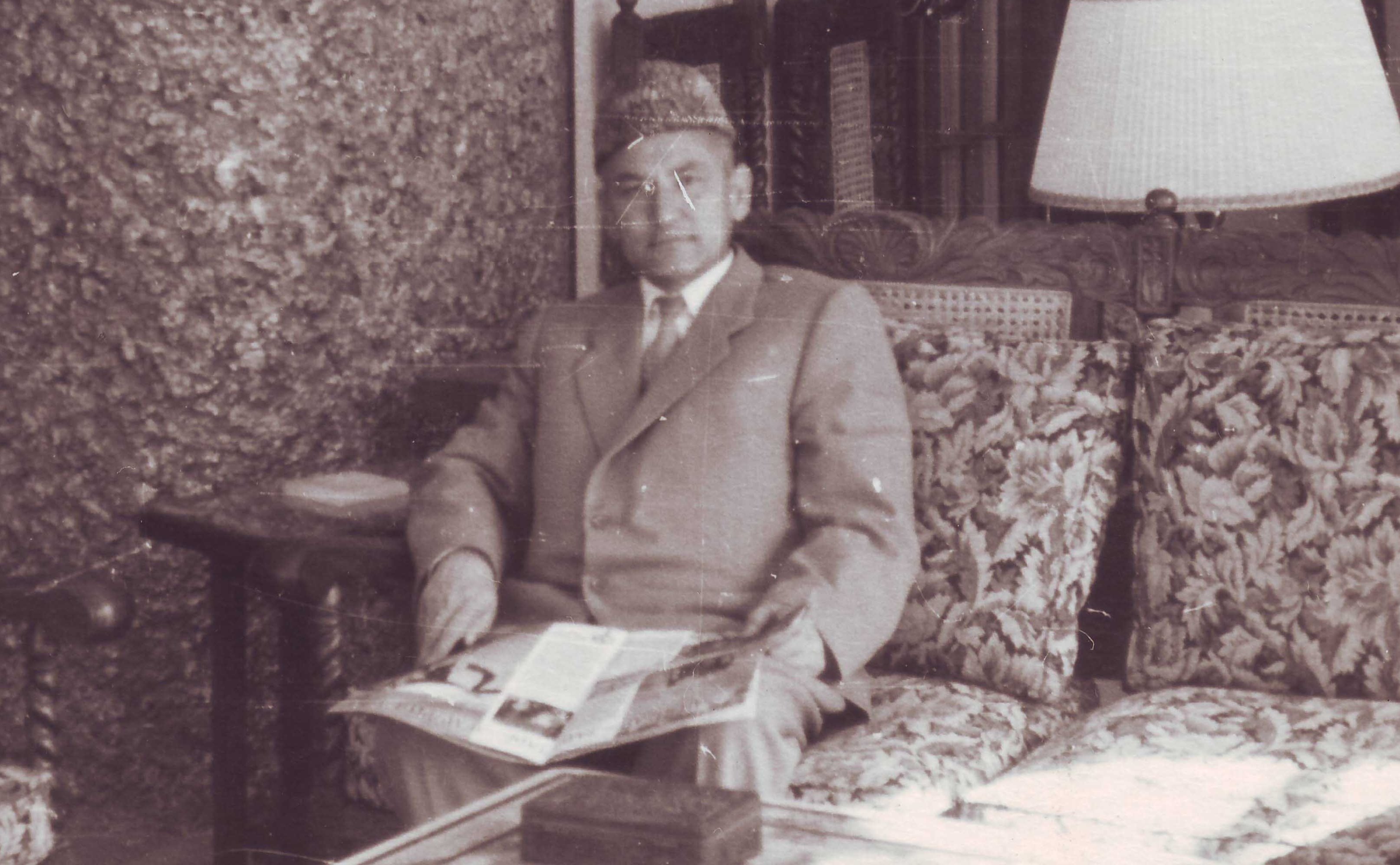 Али Ахмедов, советник Захир-шаха по вопросам ирригации. Кабул, Афганистан, 1959 г.