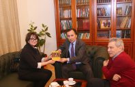 Посол Таджикистана в России встретился с известными деятелями культуры