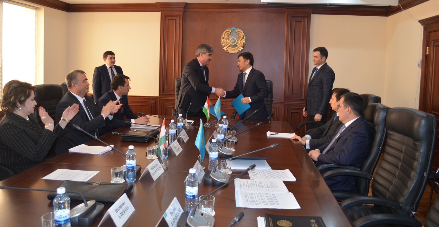 В Астане прошло очередное заседание таджикско-казахской межправкомиссии