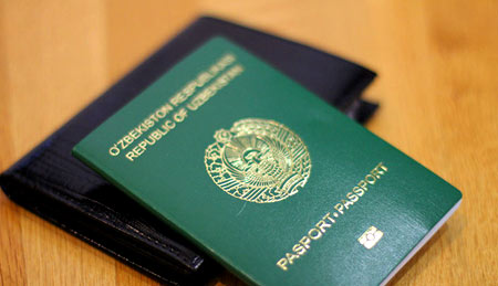 Шавкат Мирзиёев предоставил гражданство Узбекистана 15 гражданам Таджикистана