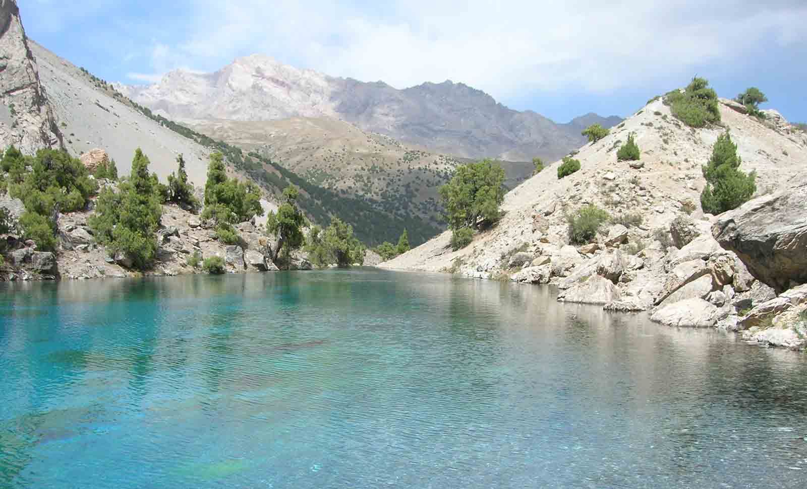 Таджикистан должен стать экспортером пресной воды