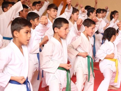 Молодежная Федерация боевых искусств Согдийской области проводит техническую аттестацию своих воспитанников