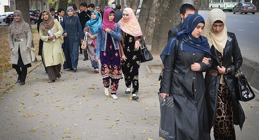 Обратная сторона миграции: как живут брошенные таджикские жены