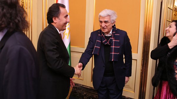 Таджикское посольство пышно отметило Навруз в Москве