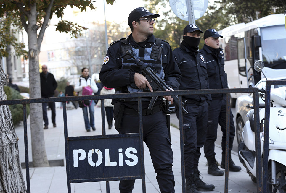 В Стамбуле по подозрению в организации теракта задержан гражданин Таджикистана