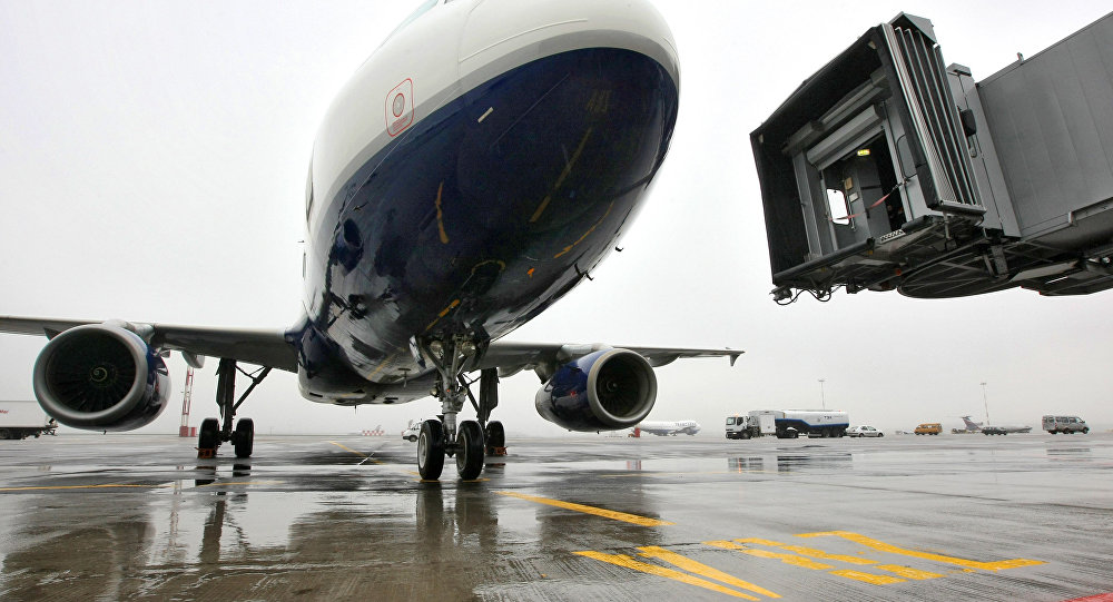 Переговоры по авиасообщению возобновятся в Москве во вторник