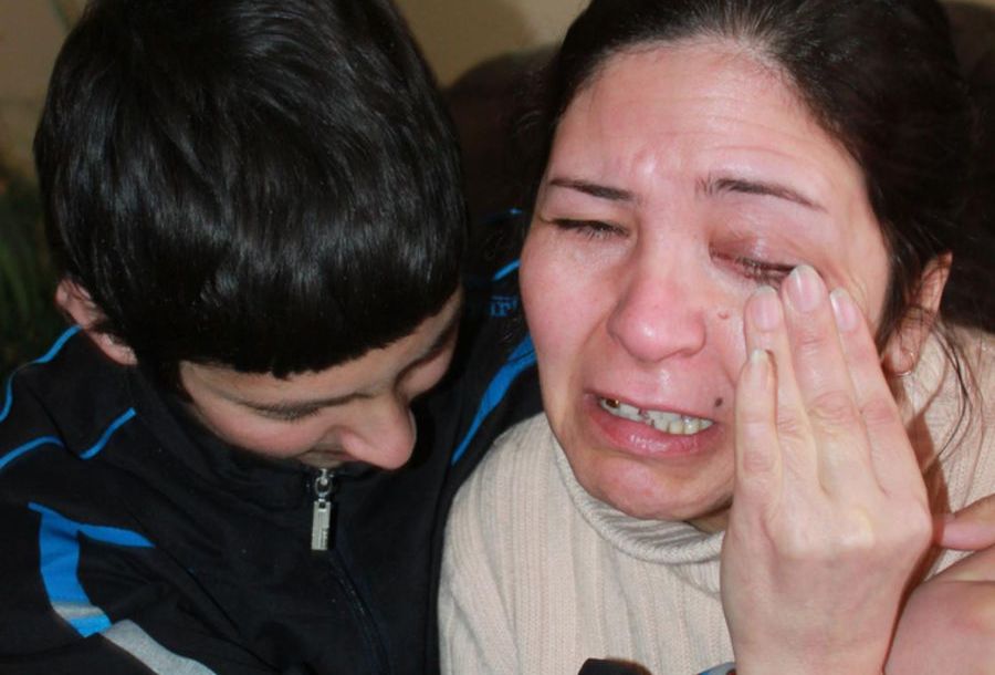 Гражданку Таджикистана депортировали, ее трое детей остались в России одни