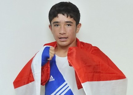 Асрор Вохидов стартовал с победы на чемпионате Азии по боксу в Ташкенте