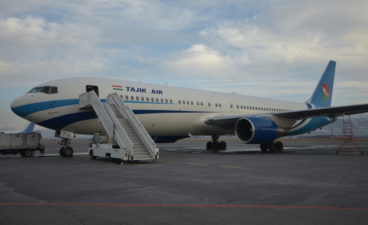 Три загадочные буквы – ТЗК. Или почему таджикские самолеты вынуждены садиться на дозаправку?