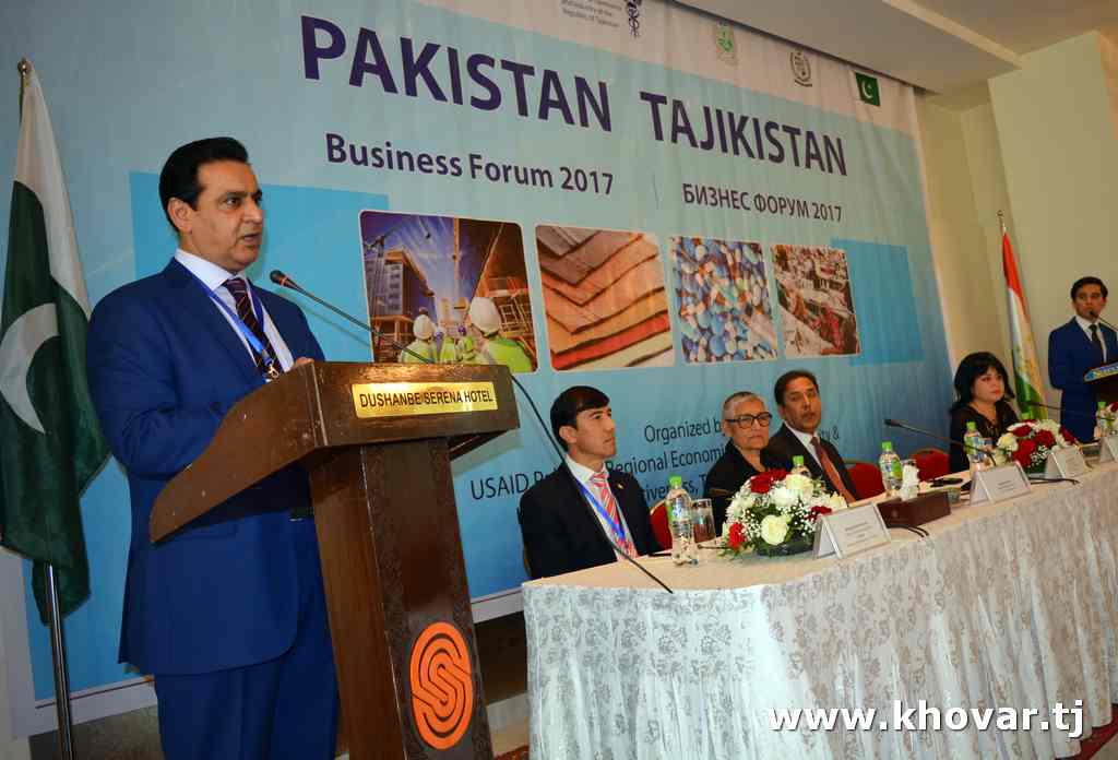 Таджикистан и Пакистан намерены в ближайшие годы стимулировать динамику товарооборота