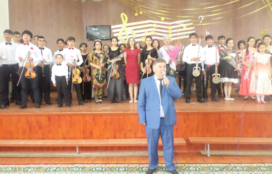В Душанбе состоялся отчетный концерт, посвященный Году молодежи и 20-летию Дня национального согласия