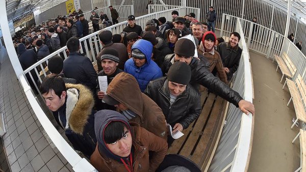 Первый блин комом? Об итогах амнистии для таджикских трудовых мигрантов