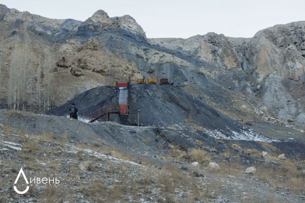 Загнанные в уголь: Таджикистан увеличивает объемы «грязного» топлива