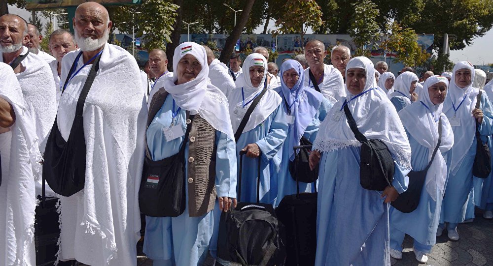 Таджикские паломники вылетят к святыням ислама 16 августа