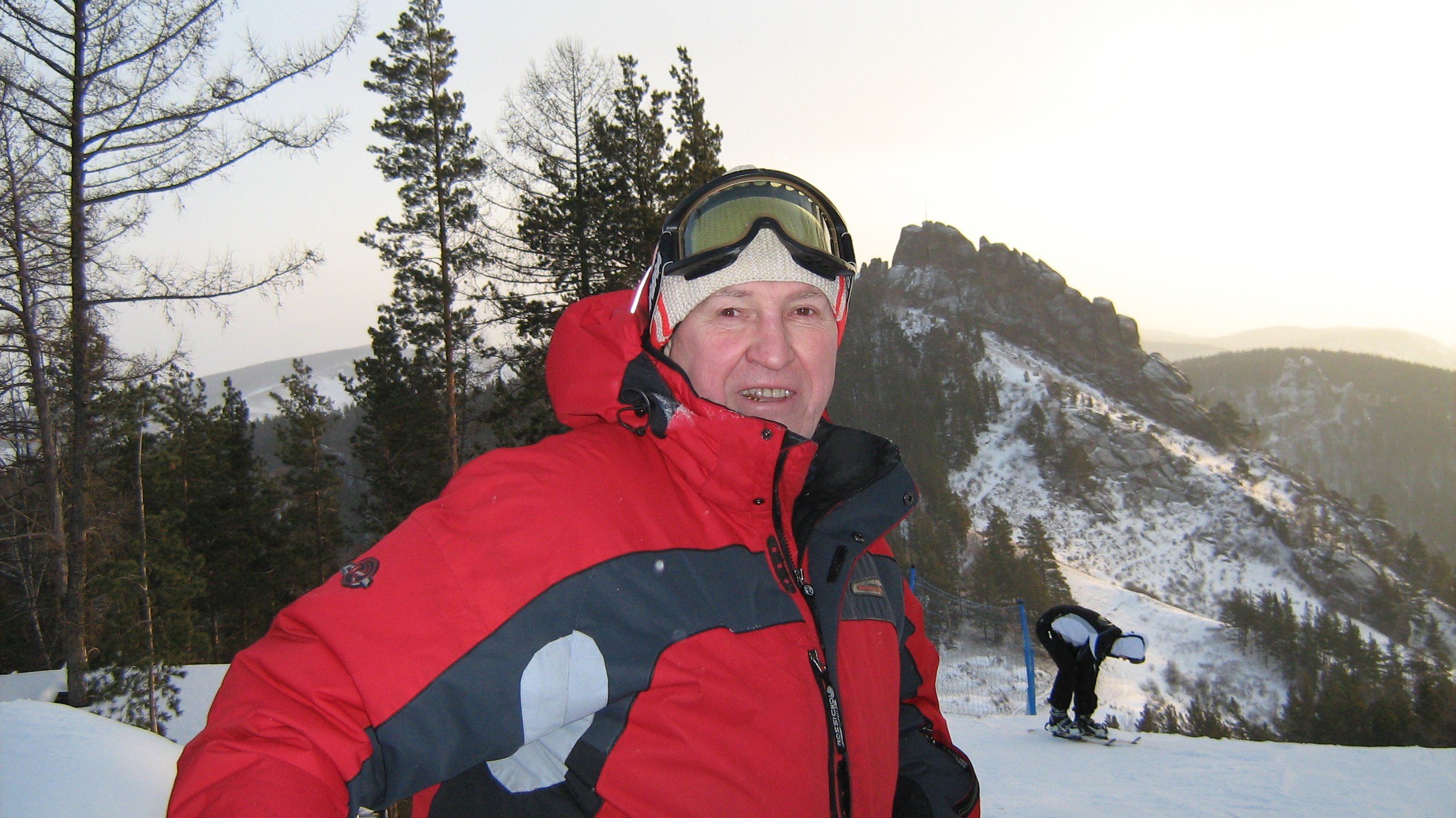 При восхождении на пик Ленина в Таджикистане погиб российский альпинист