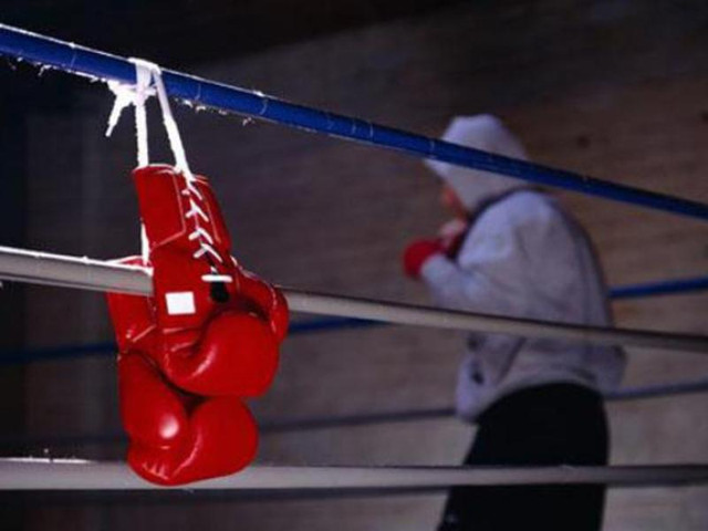 Бокс-шоу в душанбинском амфитеатре отменяется
