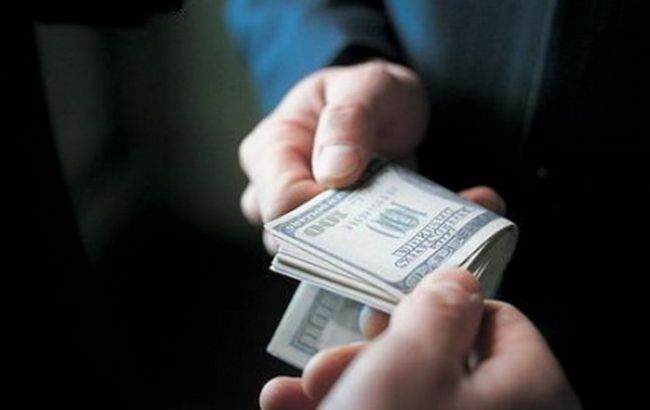Экс-глава суда района Рудаки арестован за взятку в 8 тысяч долларов